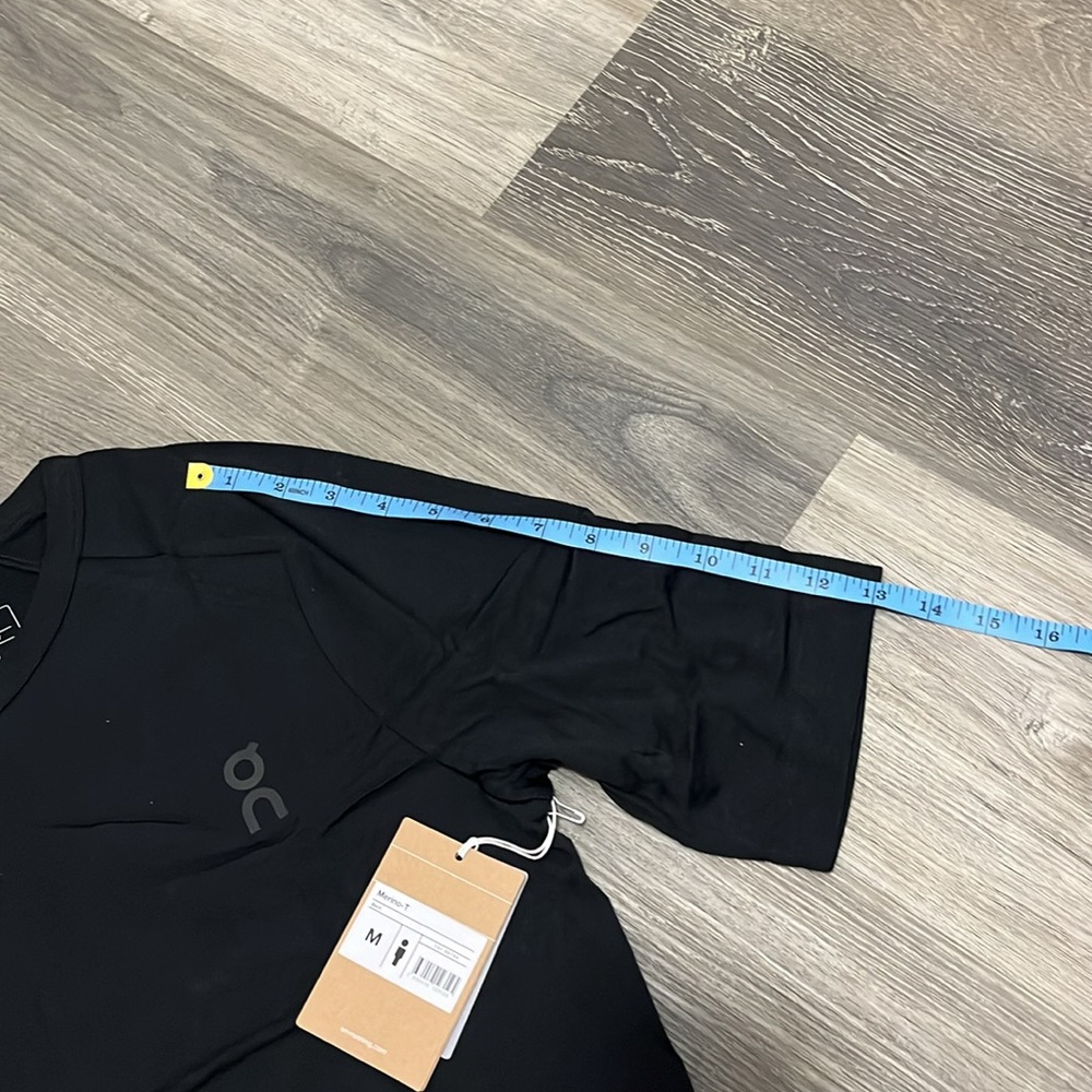 On Men's MERINO T-SHIRT